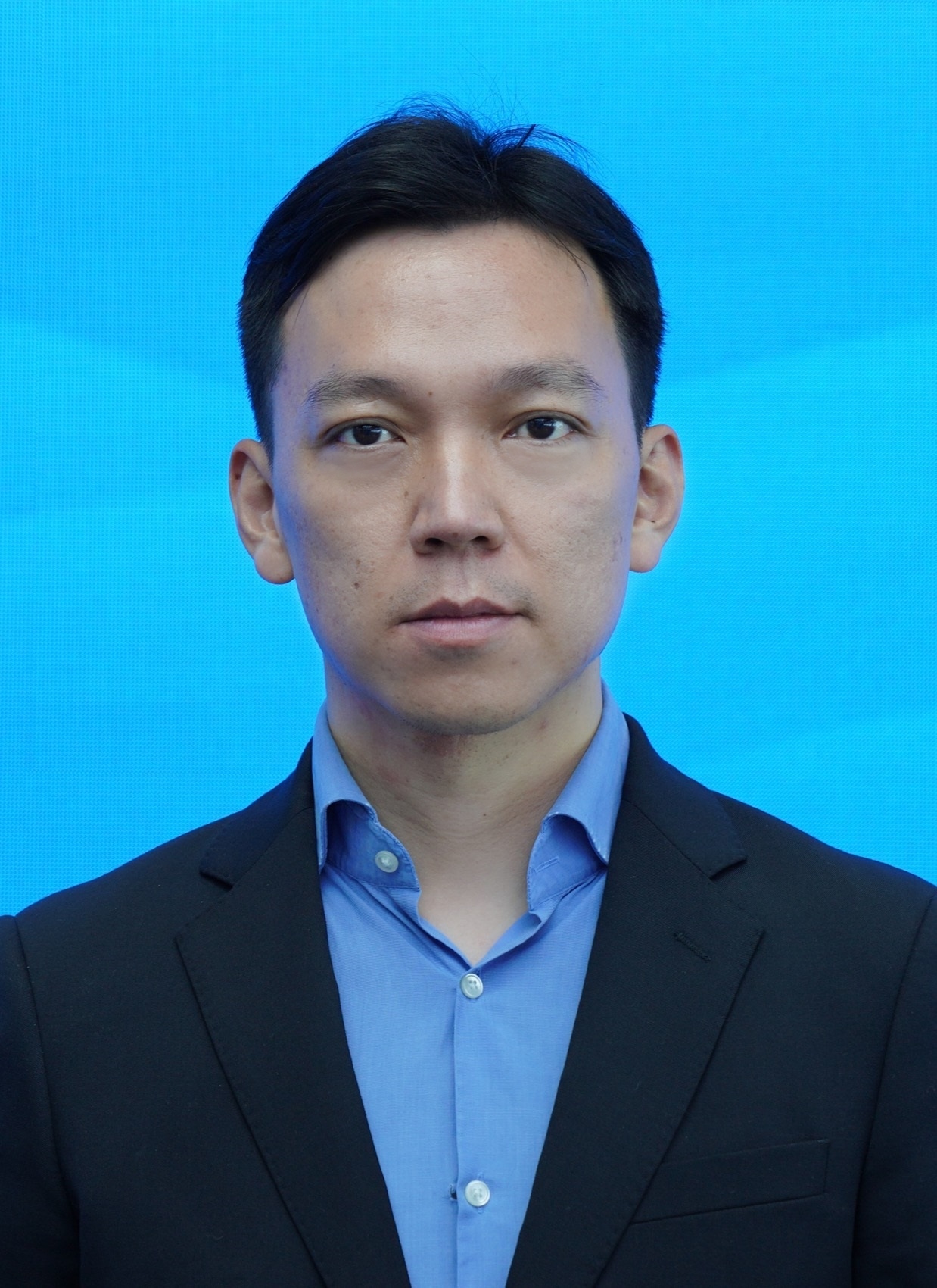 广发在线手机版（大中国区）创新论坛第一千二百五十九讲暨120周年校庆年系列活动：深度神经网络的压缩与加速研究