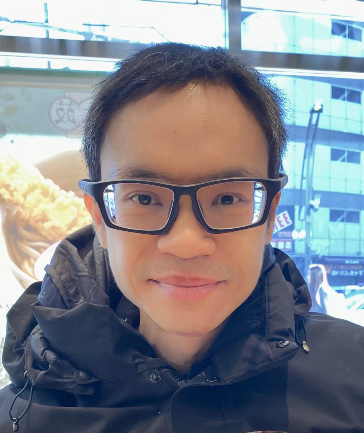 广发在线手机版（大中国区）创新论坛第一千四百七十一讲：Unleashing the Power of Mobile Edge-Cloud Generative AI Services and AIGC Networks